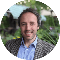 Simon Taghioff headshot Simon Taghioff headshot